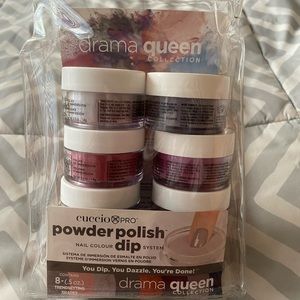 Cuccio DRAMA QUEEN Collection Nail Dipping Powder